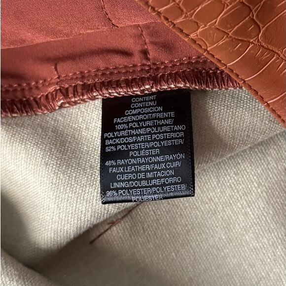 New WAYF Roberta Croc Embossed Midi Skirt in Brown Faux Leather Size L - Picture 8 of 13